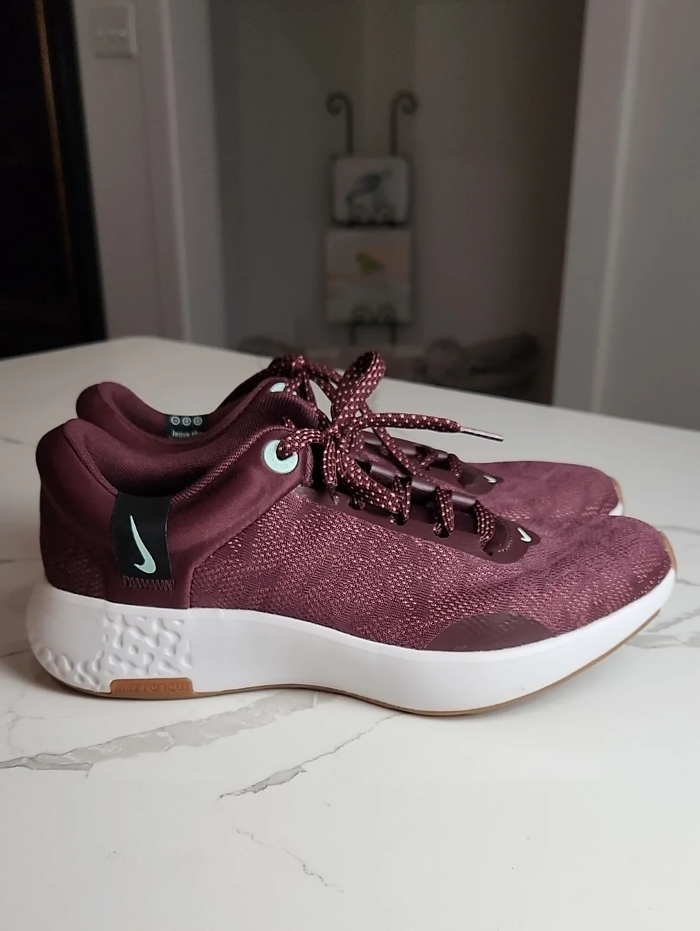 Nike Women's Renew Serenity Run 2 
